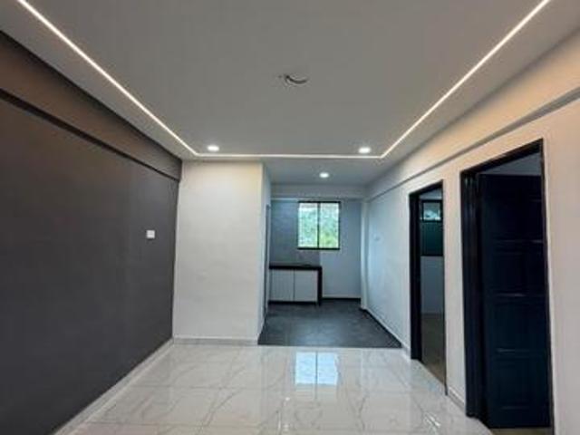 Full Loan Flat Lengkongan Kulai Renovated