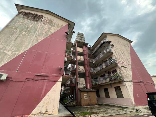 Full loan flat melor TAMPOI tkat 3 original cash out near paradigm ciq