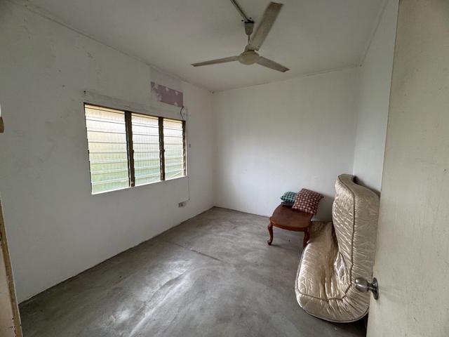 Full Loan Flat PKNS Seksyen 7 Utk Jual ansuran 850 Shj why rent