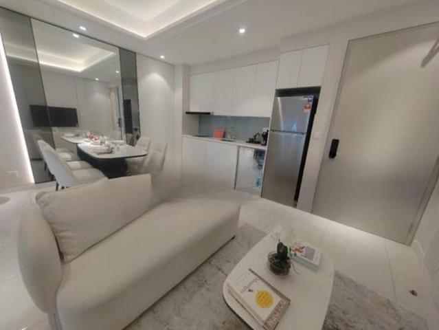 Full loan free legal RTS CIQ danga bay veranda twin tower Bora sky 88