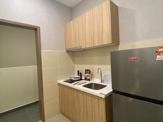 Full loan free legal RTS CIQ danga bay veranda twin tower Bora sky 88