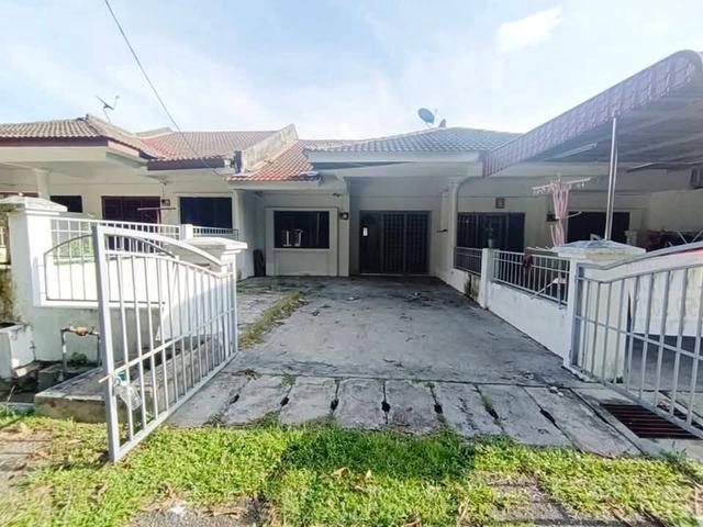 Full Loan Freehold Cheap sale Sri Klebang 20x70 Single Storey