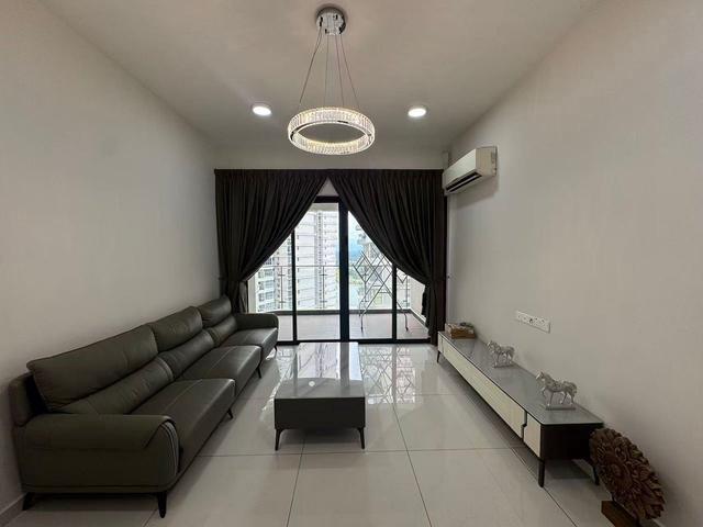 Full Loan Fully Furnished Apt for Sell Danga Bay Royal Strand 1225sf