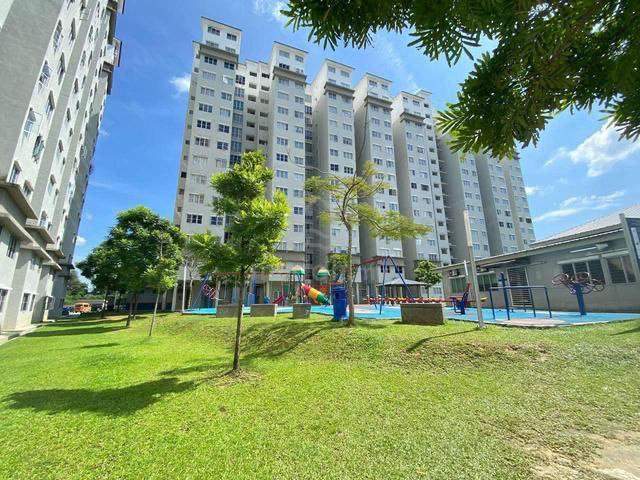 FULL LOAN FULLY FURNISHED Pangsapuri Alpinia Taman DAlpinia Puch