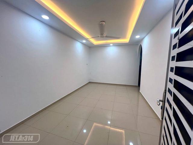 FULL Loan Fully Reno WCE Access 1st Terrace house Kapar Klang