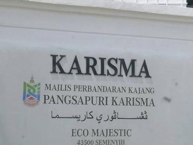 FULL LOAN Karisma Apartment 800sf Eco Majestic Semenyih MURAH