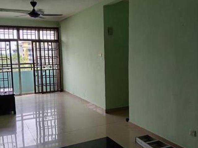 Full Loan Kipark Tampoi Indah Apartment 3 Bedroom with 2 parking lot