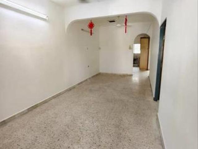 FULL LOAN HOT AREA 1 Storey Terrace House Rantau Panjang Klang