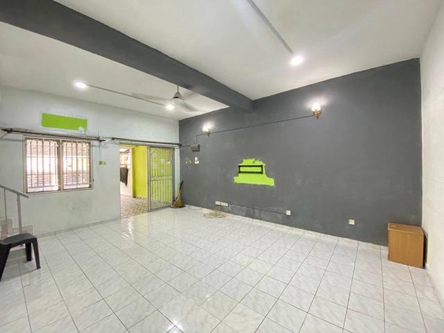 Full Loan I Renovated 2 Storey Taman Seri Mewah Kajang