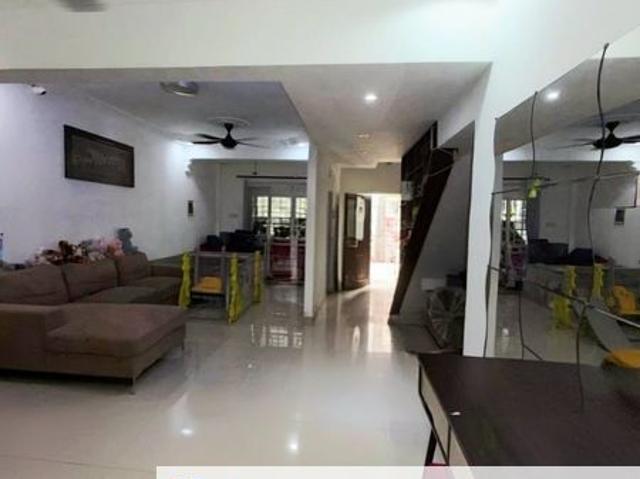 [Full Loan I Renovated ] 2 Storey Taman Sri Haneco,Semenyih
