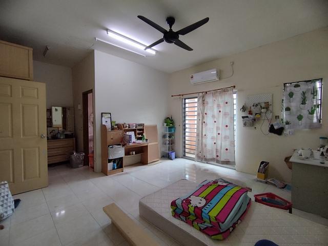 Full loan Ipoh Taman Silibin Ria Double Storey Terrace house perak