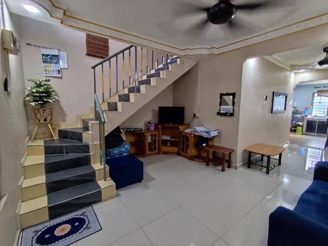FULL LOAN Jalan Cermai Kota Masai FULL RENOVATED
