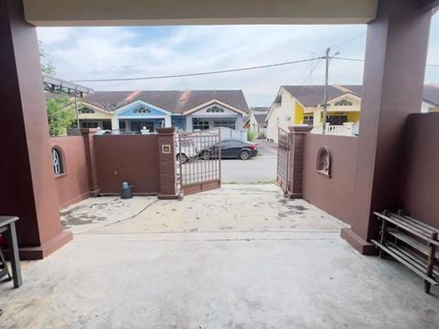 Full Loan Jalan Merbuk Bandar Putra Kulai Single Storey Terrace