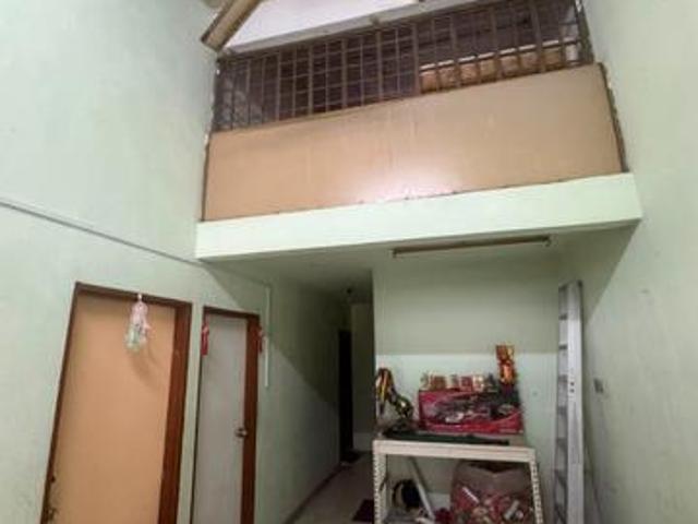Full loan Jalan Pakis Taman handal Single Storey House Senai kulai