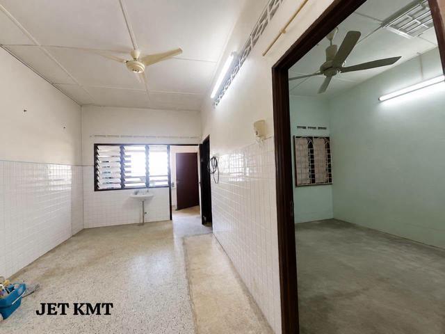 Full Loan Low Booking Tmn Orkid Meru Kalng 1sty House 20x70 3R2B Sale