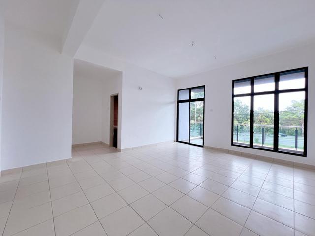 Full Loan Move In Ready Unit Freehold Double Storey Near Sungai Udang