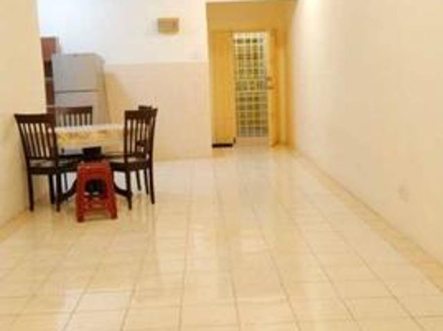 FULL LOAN NEWLY PAINTED Bayu Villa Apartment Bayu Perdana Klang