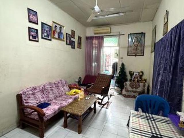Full Loan Selesa Jaya Shop Apartment 700sf 3Bed Freehold Skudai