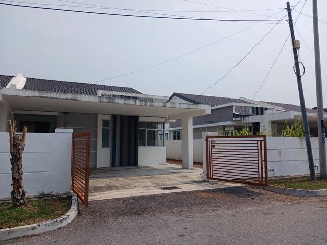 Full Loan SemiD Taman Ria Vistana