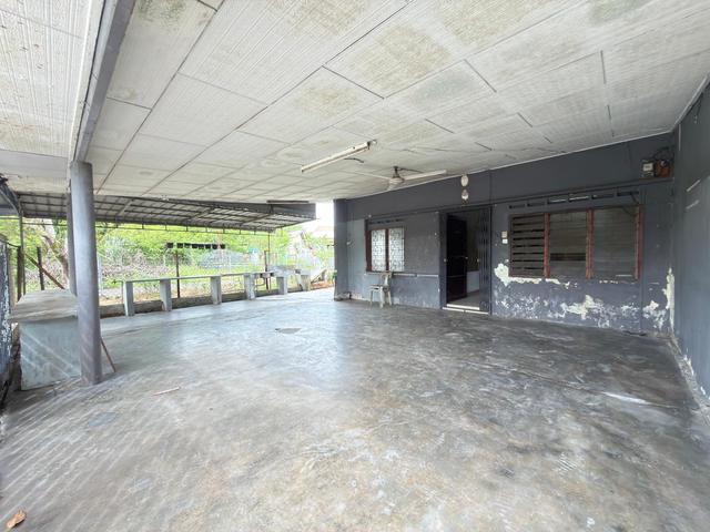 Full Loan Senai Taman Bahagia Single Storey Corner 31x84 Unblock View