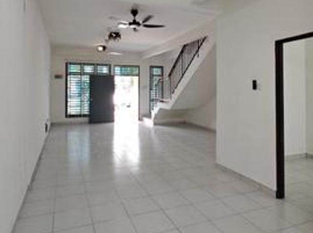 FULL LOAN Senai Taman Scientex Jaya Double Storey For Sale