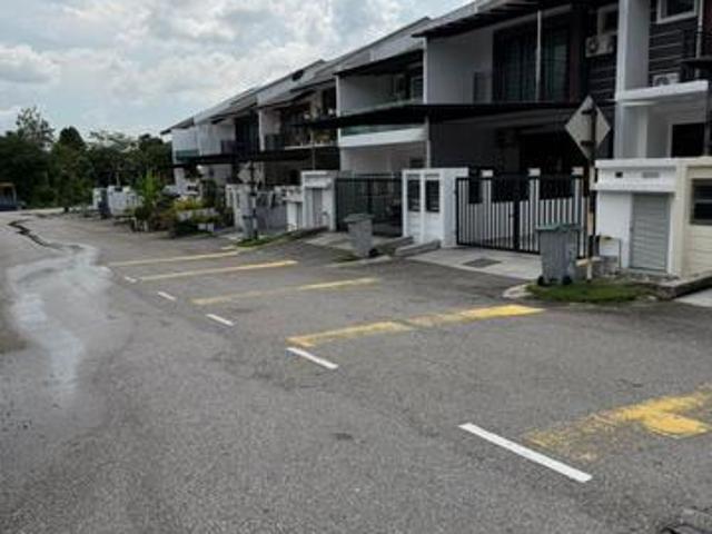 FULL LOAN Seri Alam Masai Taman Nusa Damai Double Storey For Sale