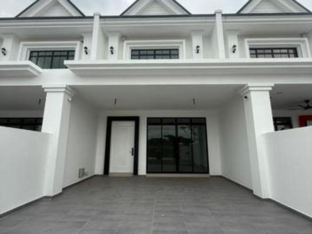 Full Loan Seri Alam South Hills unblock gated guarded cctv freehold