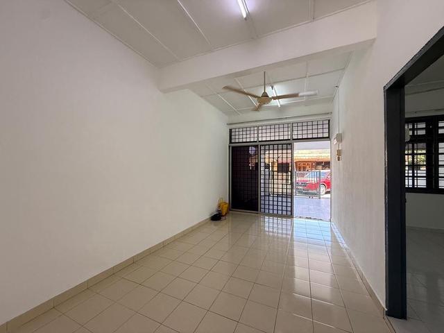 Full Loan Single Storey Terrace at Seri Duyong