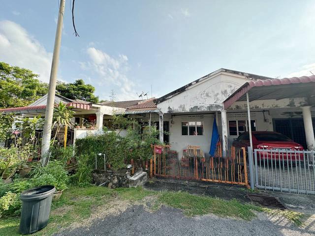 FULL LOAN Single Storey Terrace Taman Merdeka Batu Berendam Melaka