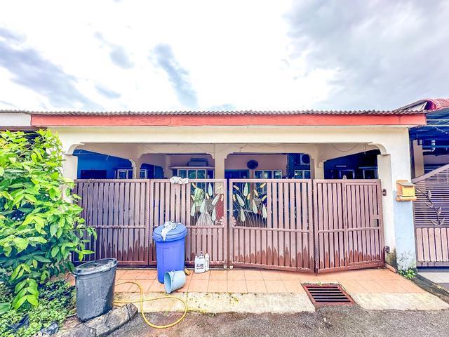 FULL LOAN Single Storey Terrace Taman Sri Pinang Pulau Indah Klang