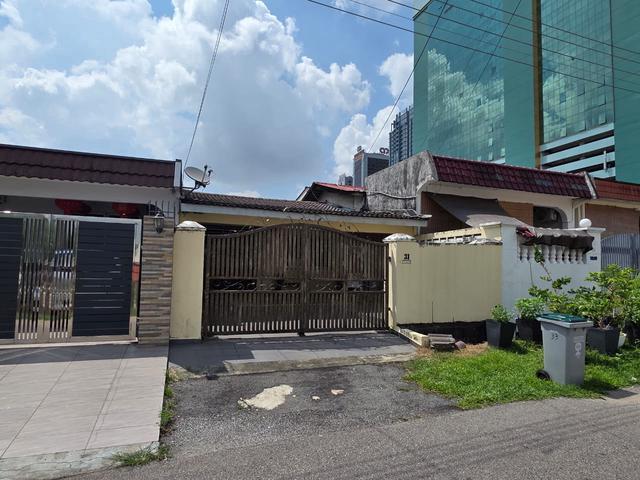 Full Loan Single Storey Jalan Landak Kelubi Taman Abad