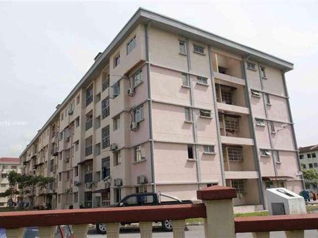 FULL LOAN Sri impian apartment 928sf Seri kembangan 0DEPO