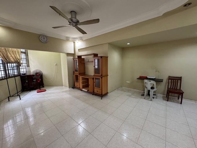 Full Loan Sri Impian Apartment Larkin Perdana Corner Lot Near CIQ