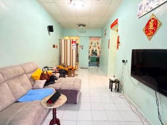 Full Loan Sri Kenari Apartment Taman Tampoi Indah High Floor Renovate