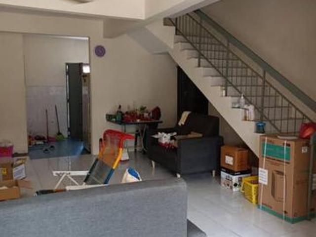 Full Loan Super Below Market Hot Area Bandar Bukit Tinggi 2 Sty Basic