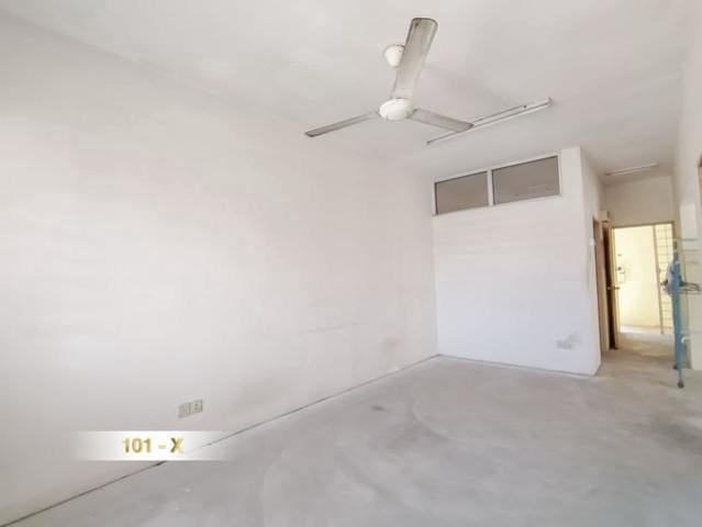 FULL LOAN Pangsa Nilam Sari PKNS Flat Seksyen 7 Shah Alam 650sf 3R2B