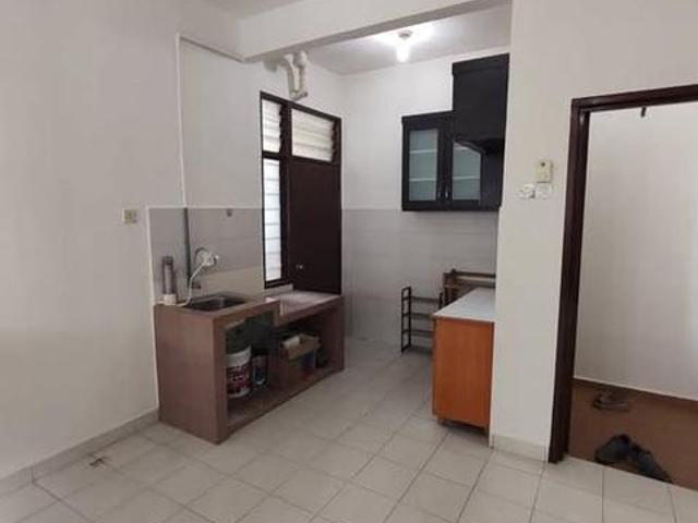 Full Loan Pangsapuri Sri Mas Desa Tebrau Just Repaint Good Condition