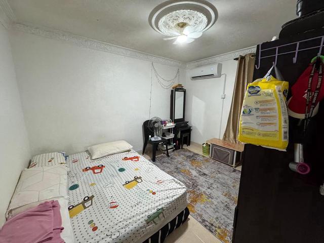 FULL LOAN Pandan Jaya Flat Ground Floor bLOK 15 2room Basic Near LRT