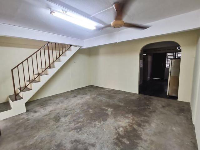 Full loan Plentong baru jln cempaka 2 storey low cost cash out origina