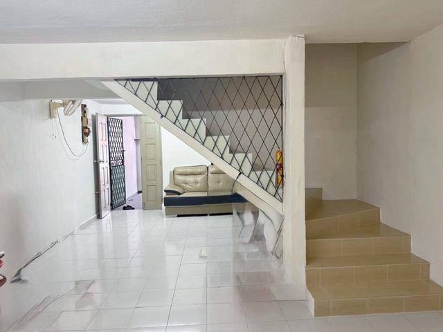 Full Loan Plentong Jalan Rotan Sega Fully Extended Low Cost House