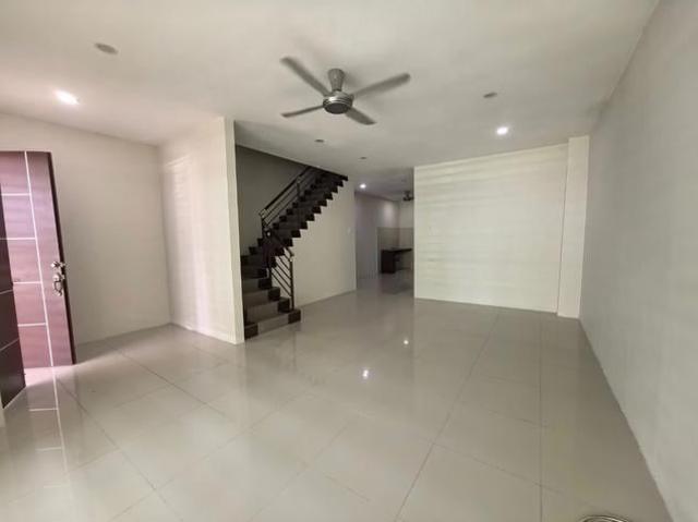 Full Loan Precinct 18 Pengkalan Double Storey House