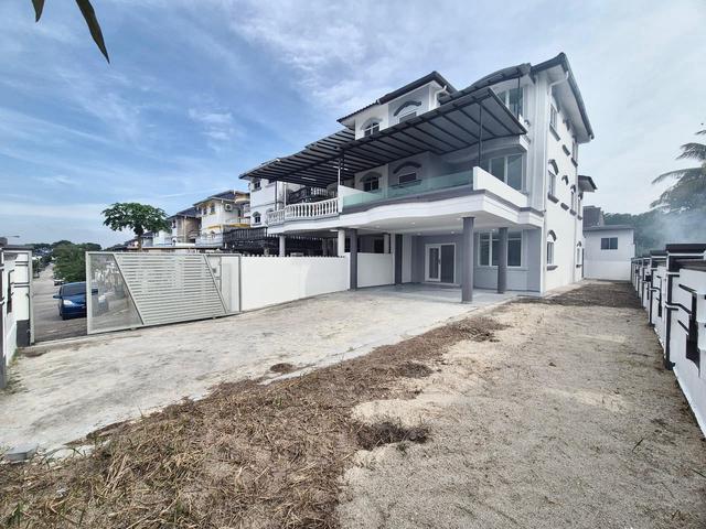 FULL LOAN Pulai Utama 25 Storey CORNER LOT