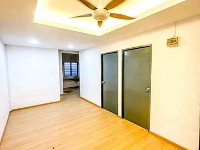 FULL LOAN REFURBISHED Flat Taman Bangi Jaya Semenyih