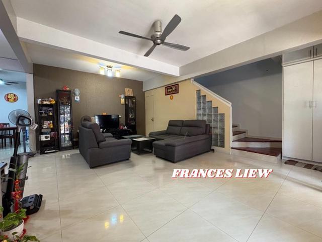 Full Loan Reno Endlot extra 10ft Land near Bukit Jalil Pavilion