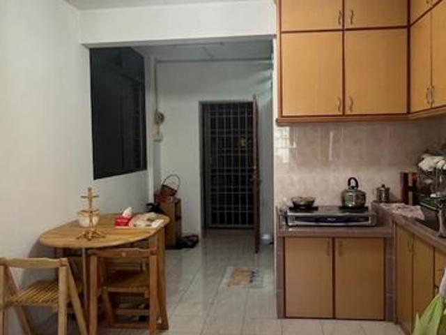 Full Loan Renovated Taman Alor Vista Apartment Good Condition