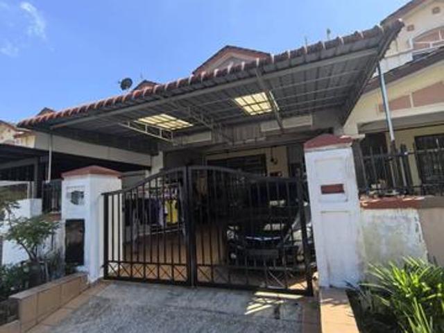 FULL LOAN RENOVATED Taman Pulai Indah