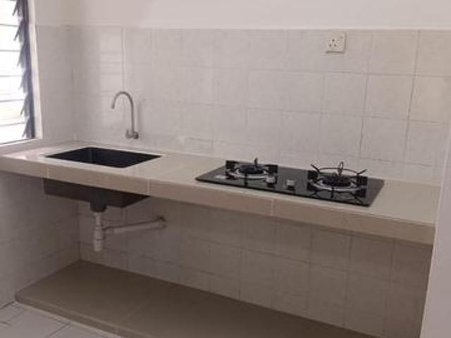 Full Loan Renovated Vista Millennium Puchong near LRT