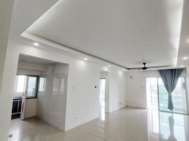 Full Loan Renovated 2 Parking Silk Residence Condo Cheras Balakong