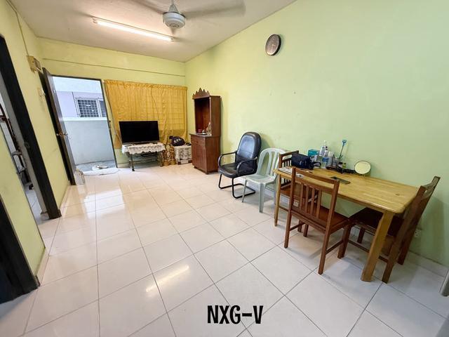 FULL LOAN RENOVATED 650ft Pangsapuri Rimba Jaya Flat Corner Lot