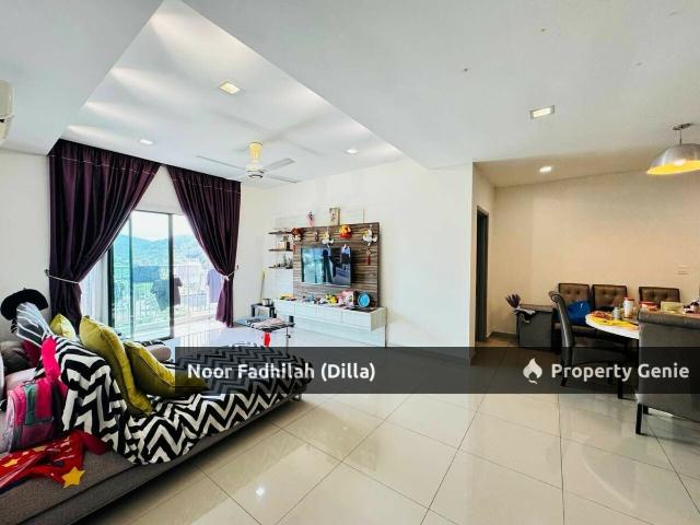 Full Loan T Parkland Condominium Corner Unit Booking 1K